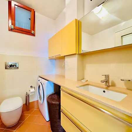 Appartamento Little Venezia - Relax In Piscina Fronte *