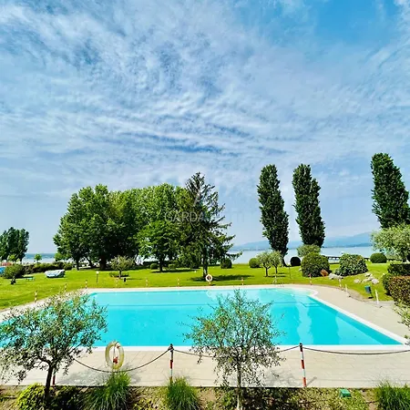 Little Venezia - Relax In Piscina Fronte Sirmione